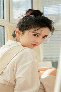 女主重生为军嫂前世是商人（每日推荐一部女主重生为军嫂前世是商人好不好看）