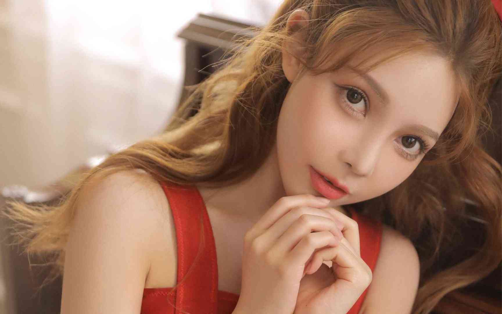 震惊：开局情书错送给了女帝（有谁知道震惊：开局情书错送给了女帝精彩吗）