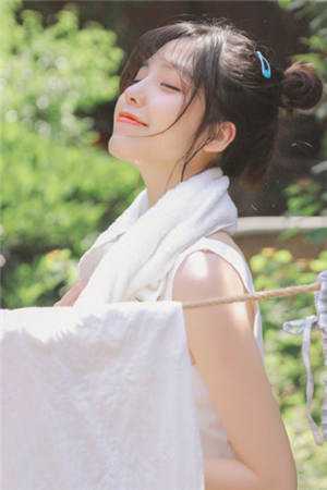 逍遥医婿陈修（每日分享书籍逍遥医婿陈修小说男主角名字）