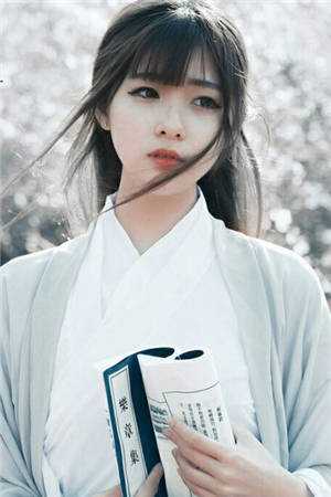 五年后，她带着女儿再嫁了（五年后，她带着女儿再嫁了结局好不好）