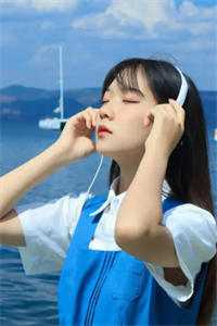 摁住花蝴蝶江渺薛宜年小说（摁住花蝴蝶江渺薛宜年小说）