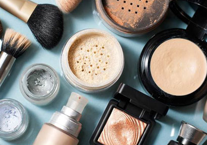 全球对化妆品市场的需求：将引发可观的增长