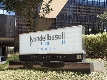 LyondellBasell第二季度收入3亿美元