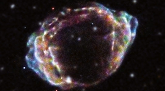 Chandra揭示了有关超新星残余遗骸G1.9 + 0.3的新细节