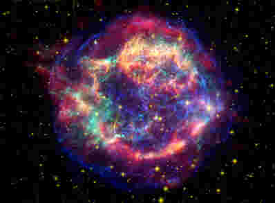 在陨石中发现的核崩塌超新星中的沙粒