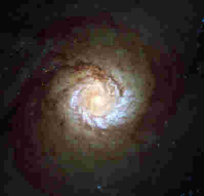 哈勃望远镜看到了螺旋星系Messier 61的核心