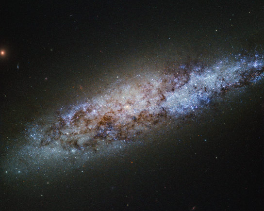哈勃景观矮螺旋星系NGC 4605