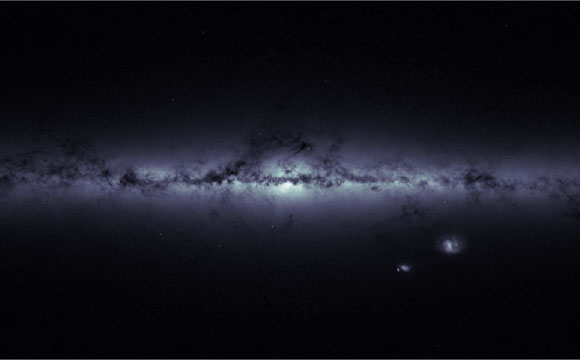 银河系及其邻近麦哲伦星云的新ESA影像