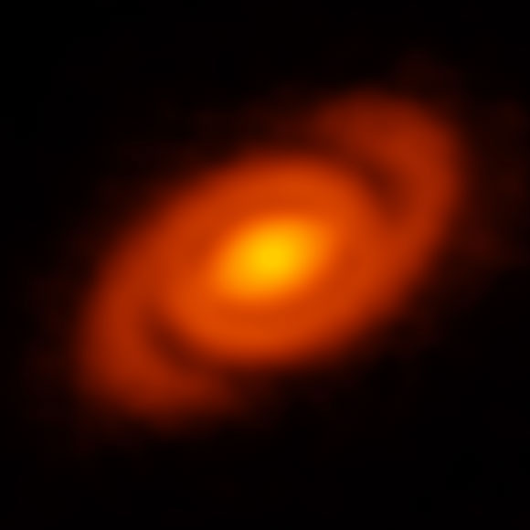 本周的ESO图像 - 带着故事的螺旋