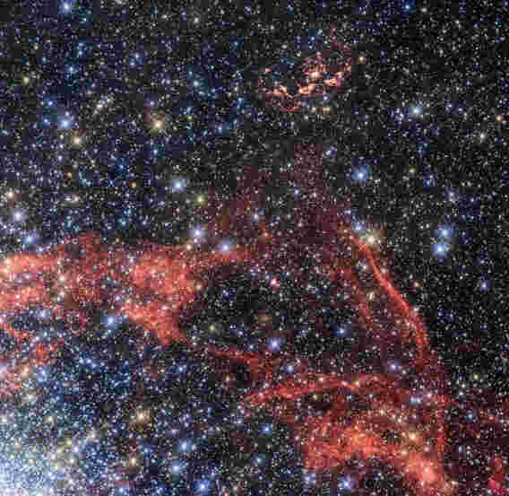 天文学家发现可能与IA型超新星相关的恒星幸存者