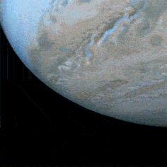 Juno Spacecraft在Jovian Clouds中的观点'Dolphin'