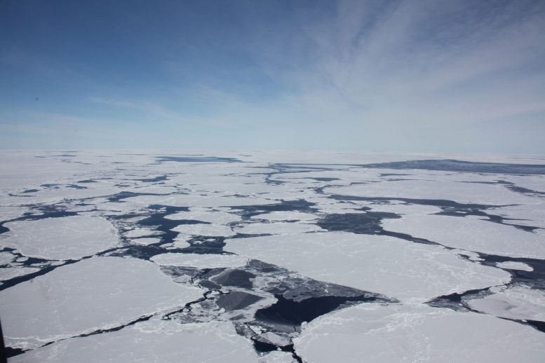 科学家揭示南极冰川的变化方式和原因