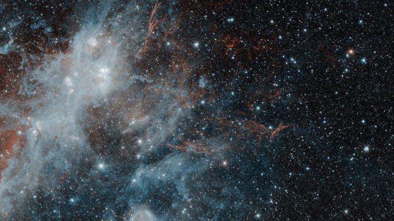 Supernova Remnant HBH 3  - 长死星的褪色幽灵