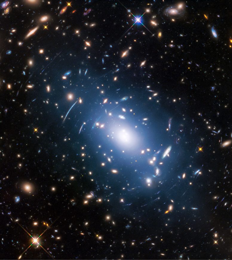 钱德拉（Chandra）揭示了超大质量黑洞的反馈