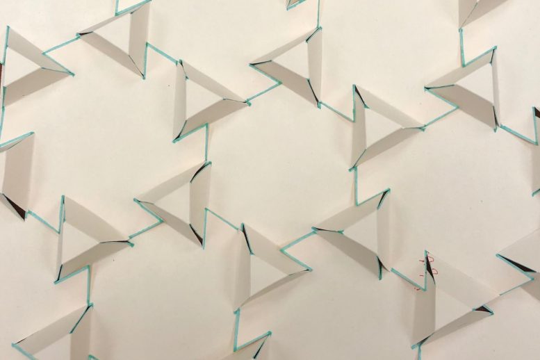 新的Kirigami（折叠纸）设计支持其自身重量的14,000倍