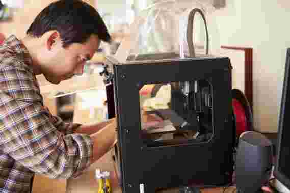 新军多聚合物灯丝技术将低成本的3D打印机变成高科技生产商