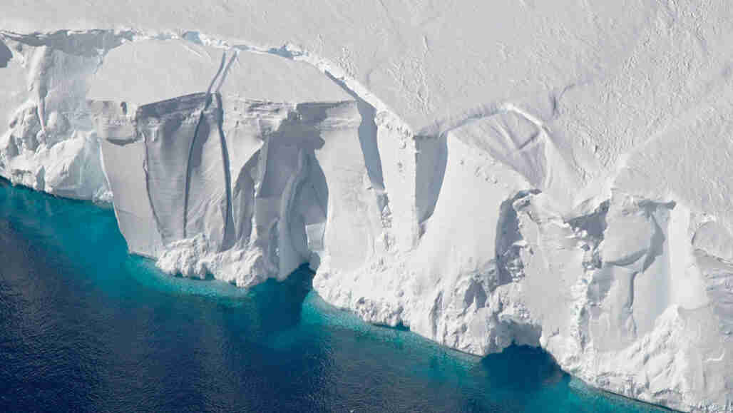 全球变暖可能导致实际上不可逆转的南极熔化