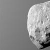 Cassini Spacecraft意见Saturn的月亮ePimetheus