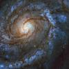 螺旋星系混乱100的令人惊叹的哈勃图象