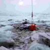 越来越多的移动海冰风险用油和微薄污染北极邻居