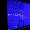 化学家利用蓝光成功合成了氨基醇