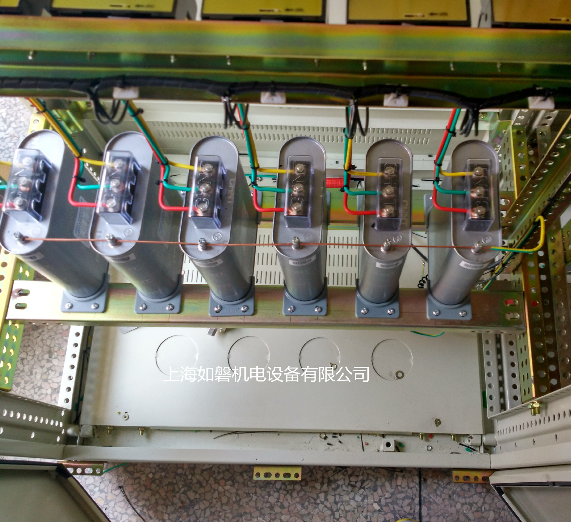 低压补偿电容器_低压补偿电容器的作用是什么_低压无功率补偿柜