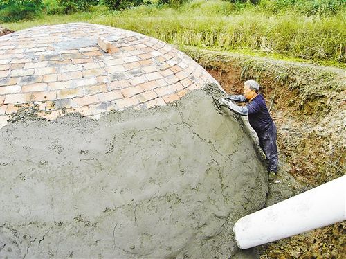 农村建沼气池_农村沼气工培训教程_农村怎样建沼气