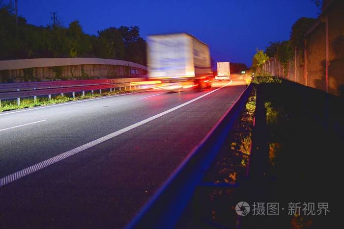 高压清洗马路标线_马路标线大全_南京马路标线漆