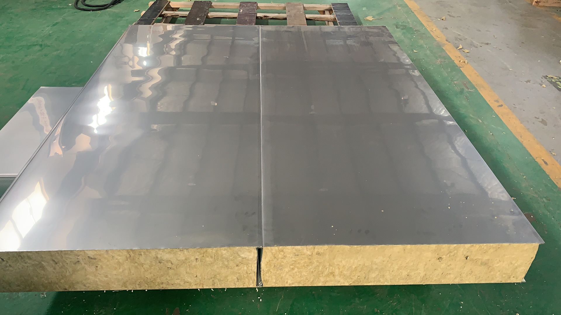 复合硅酸镁保温板_复合高硅铝模块_硅金板硅晶板